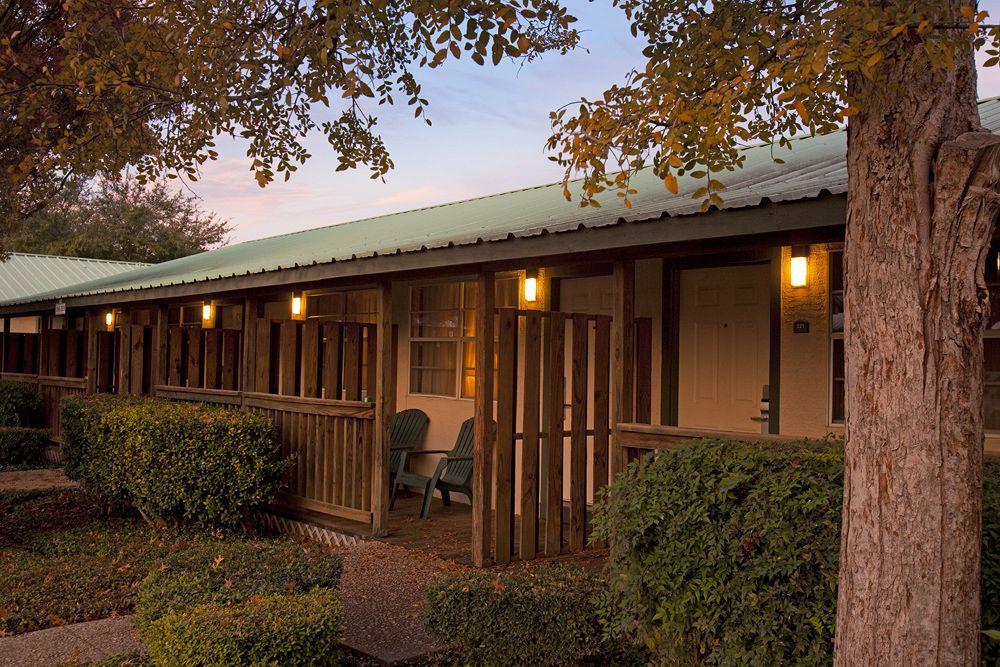 Salado Creek Villas San Antonio Exterior photo