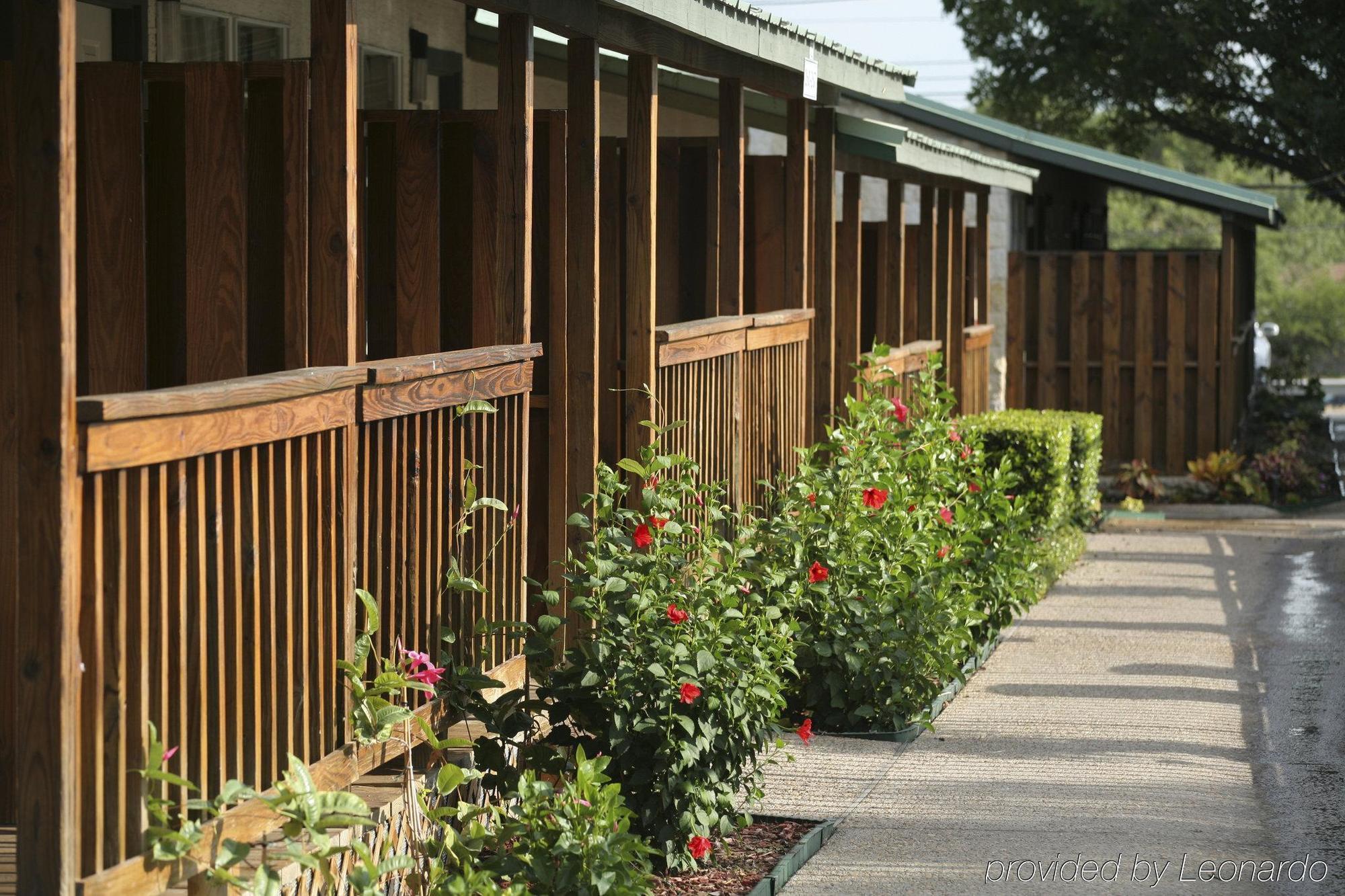 Salado Creek Villas San Antonio Exterior photo